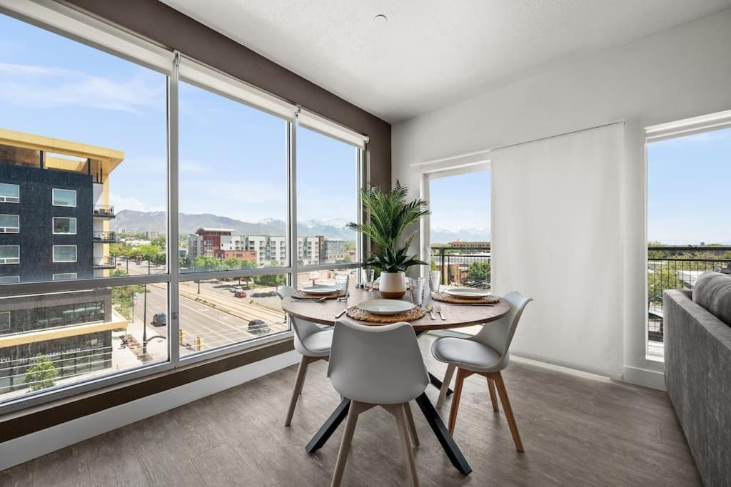 Lux 2 Bd Boho In Heart Of Slc Apartman Salt Lake City Kültér fotó